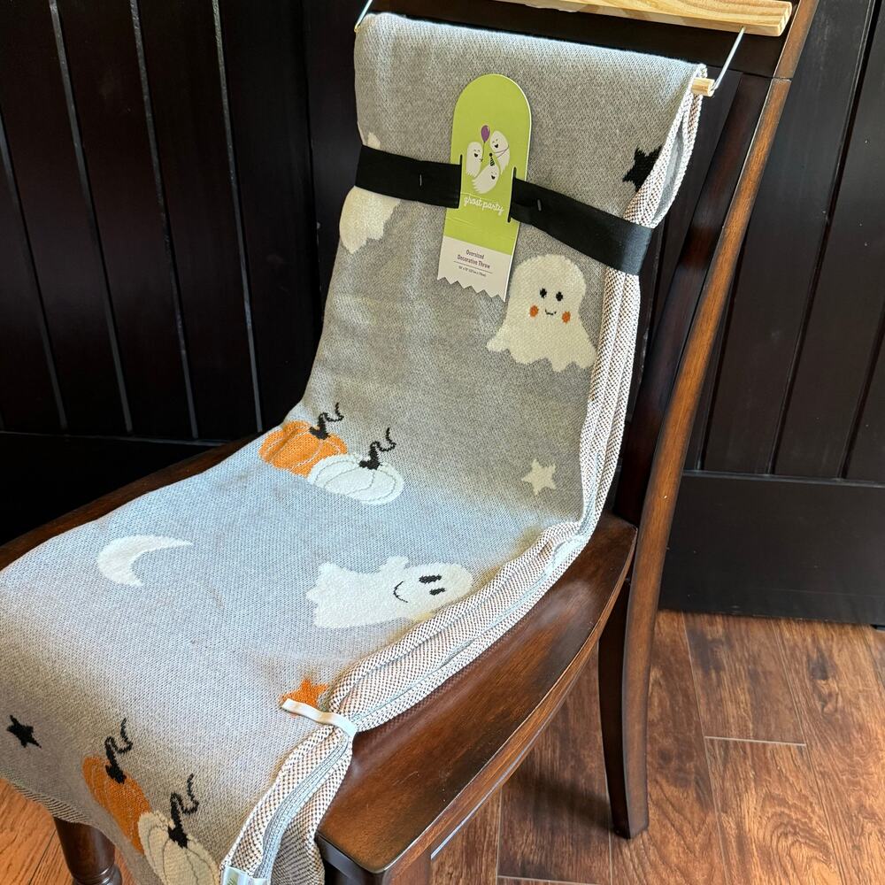 New Ghost Party Decorative Oversized Halloween Ghost & Pumpkins Throw Blanket